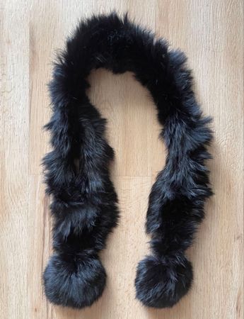 Collier tippet  fourrure véritable  68 cm/ SVP lisez texte