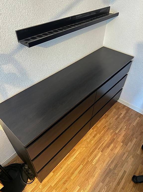 Kommoden: Commode en très très bonne état  – Gebraucht aus Vevey von nis_nj5p 1