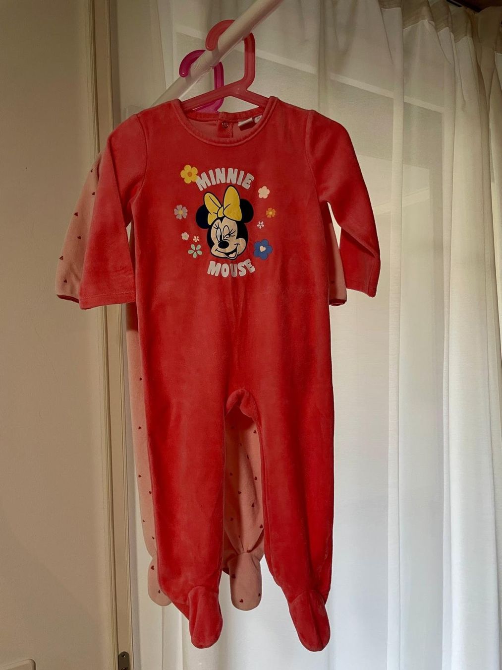 Ensembles coordonnés: 2 warme Pyjamas / Grösse 86cm – D'occasion à Basel par rev_26s7 1