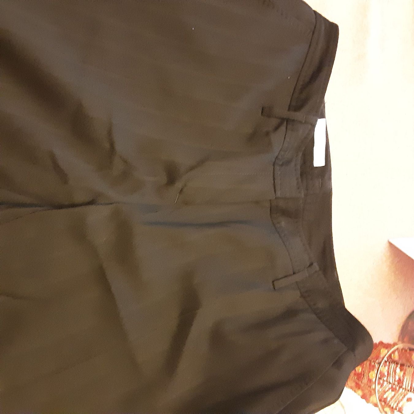 C&A Pantaloni: Tolle schware Hose Grösse 44 – Nuovo e nell'imballaggio originale da Ebnat-Kappel venduto da Youssou 2