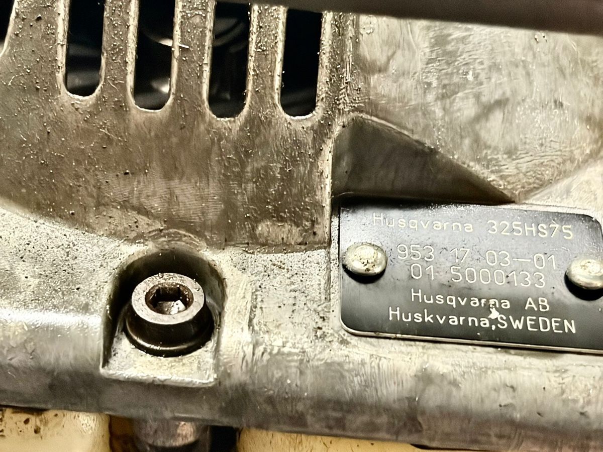 Husqvarna Alle Werkzeuge: Husqvarna 325 HS 75 Heckenschere – Gebraucht aus Holziken von 181281 8