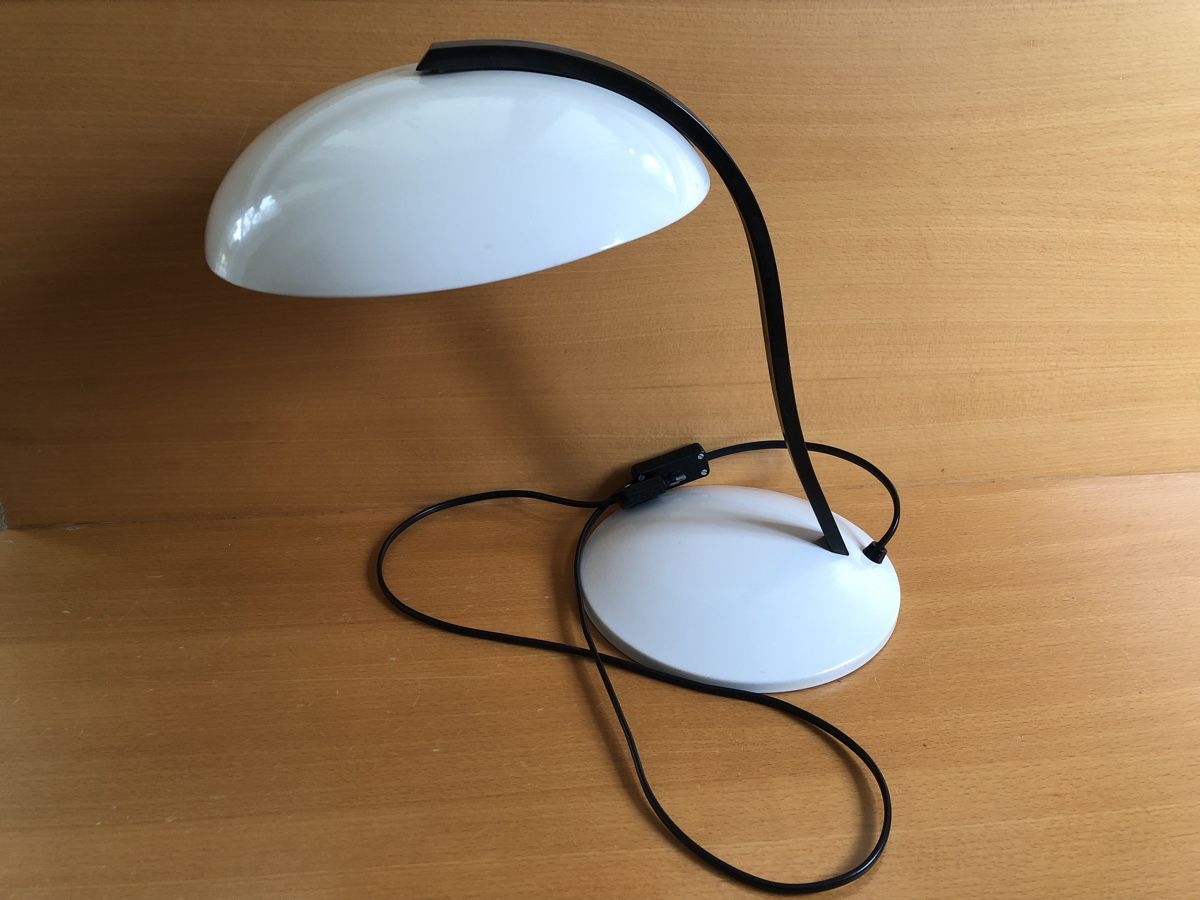 Lampade: Schöne weiss schwarze Tischlampe – Usato da Sirnach venduto da Goforit2001 1