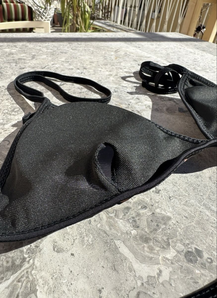 Fendi Costumi da bagno & Bikini: FENDI Monogram Bikini set- Size M - new with tag – Nuovo e nell'imballaggio originale da Thonex venduto da Lux_brands01 5