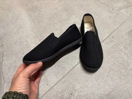 Chaussure en toile pour l'été ou en pantoufle taille 30 neuf