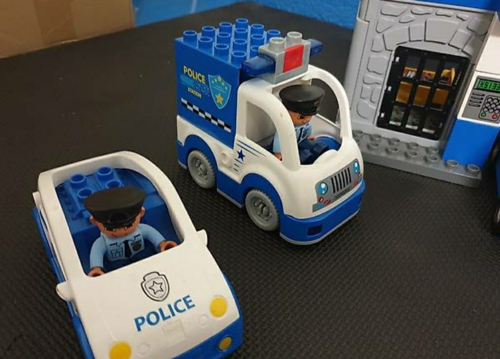 Duplo Spielzeuge: Lego Duplo riesiges Set Polizei Polizeistation – Gebraucht aus Münchwilen TG von  4