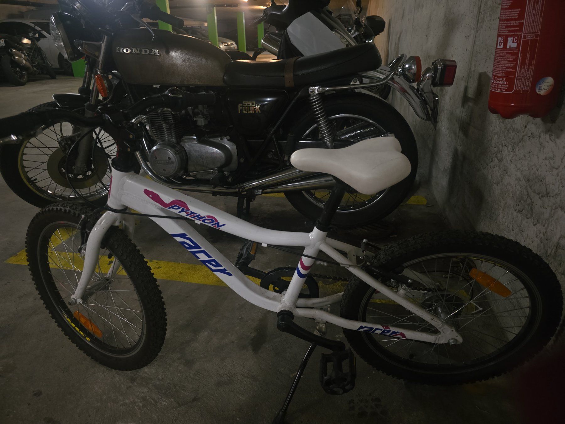 Biciclette: Velo enfant Python Racer, 7-9ans – Usato da Genève venduto da ELLABELLA01 1