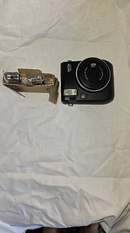Fotocamera: Fujifilm Instax Mini 70 Midnight Black - Neuve  – Usato da Lausanne venduto da jos_vn7g 3