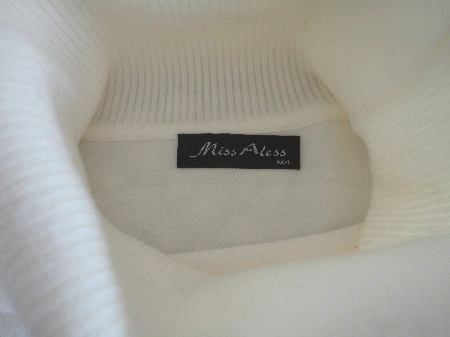 Maglioni & Felpe: Damen Rollkragenpullover Miss Aless mit 75% Wolle Gr. M/L – Usato da zürich venduto da parts5060 2