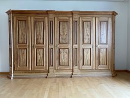 Kleiderschrank Nussbaum