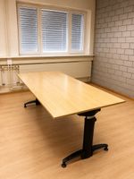 Hochwertiger elektrischer Stehtisch - sehr guter Zustand