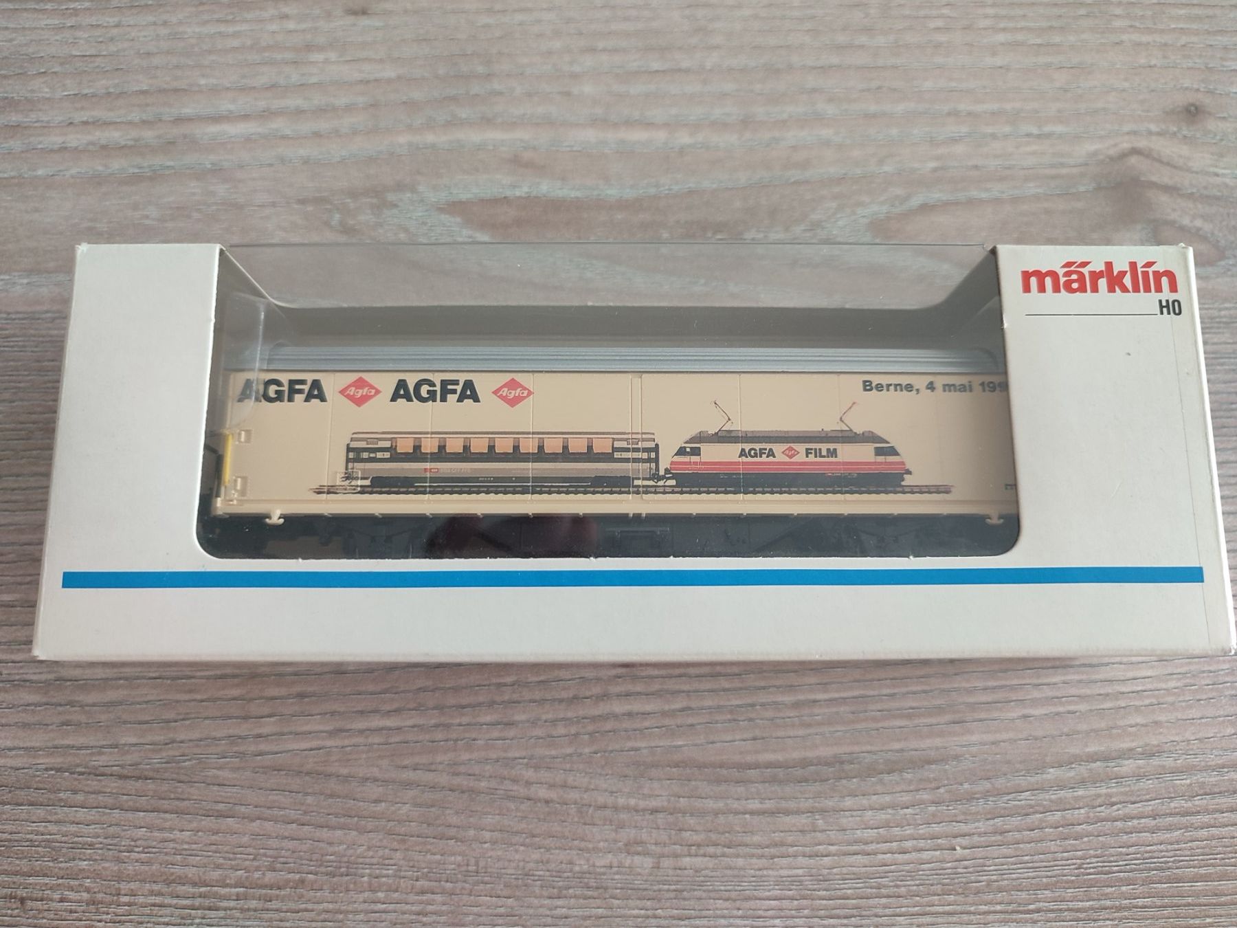 Märklin Modellini di ferrovie: Märklin H0 4735 AGFA-Wagen – Usato da Röschenz venduto da elefant91 1