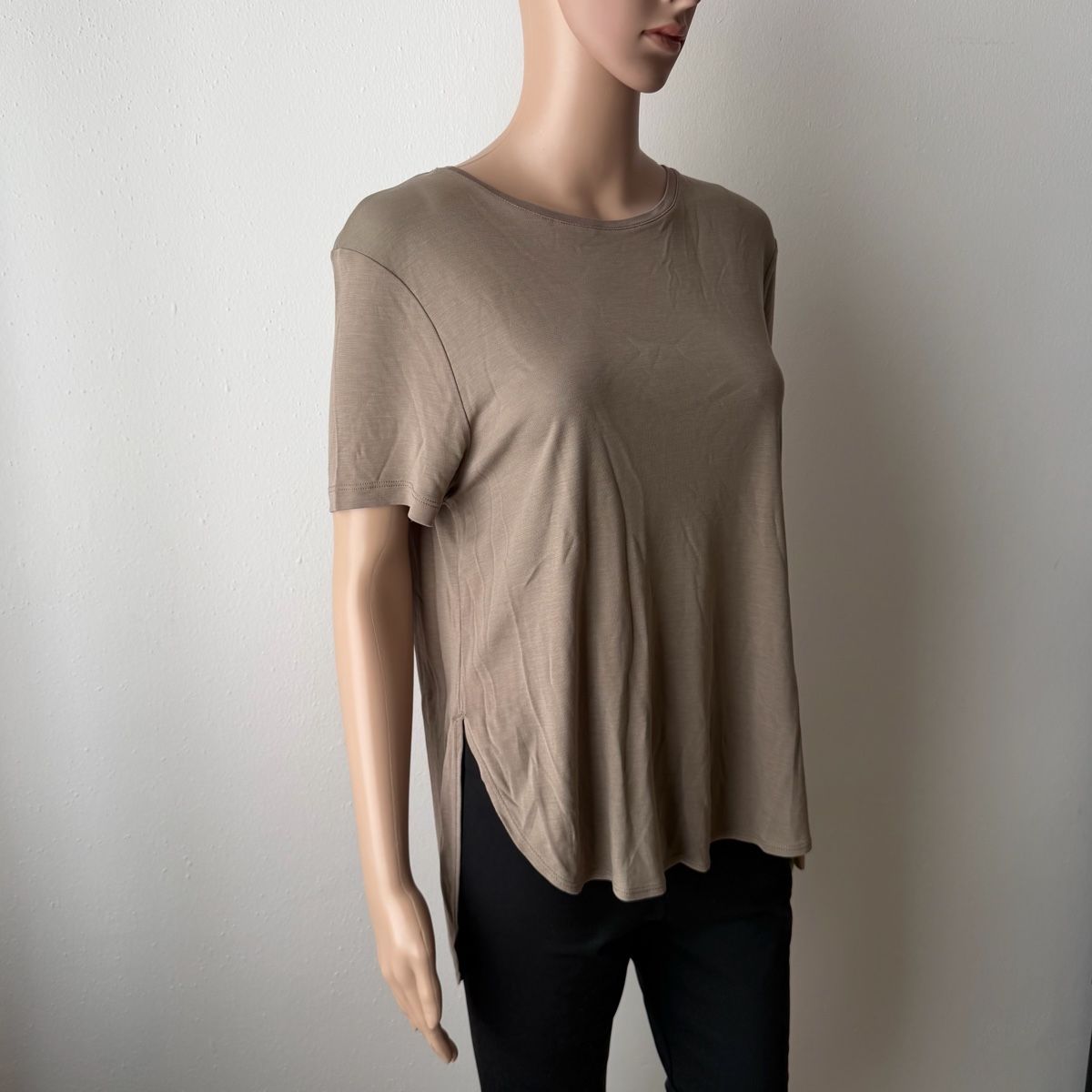 T-shirt: DAGMAR T-Shirt 🤎 – Usato da Zürich venduto da ClosetQueen 7