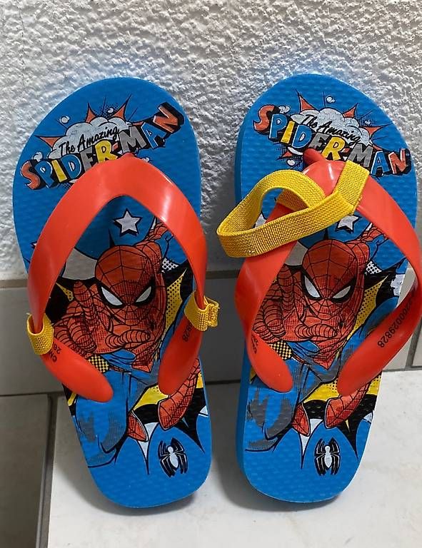 Schuhe für Jungen: Spiderman Flip Flops 26/27 ungetragen  – Gebraucht aus Fehren von Flugzeug1177