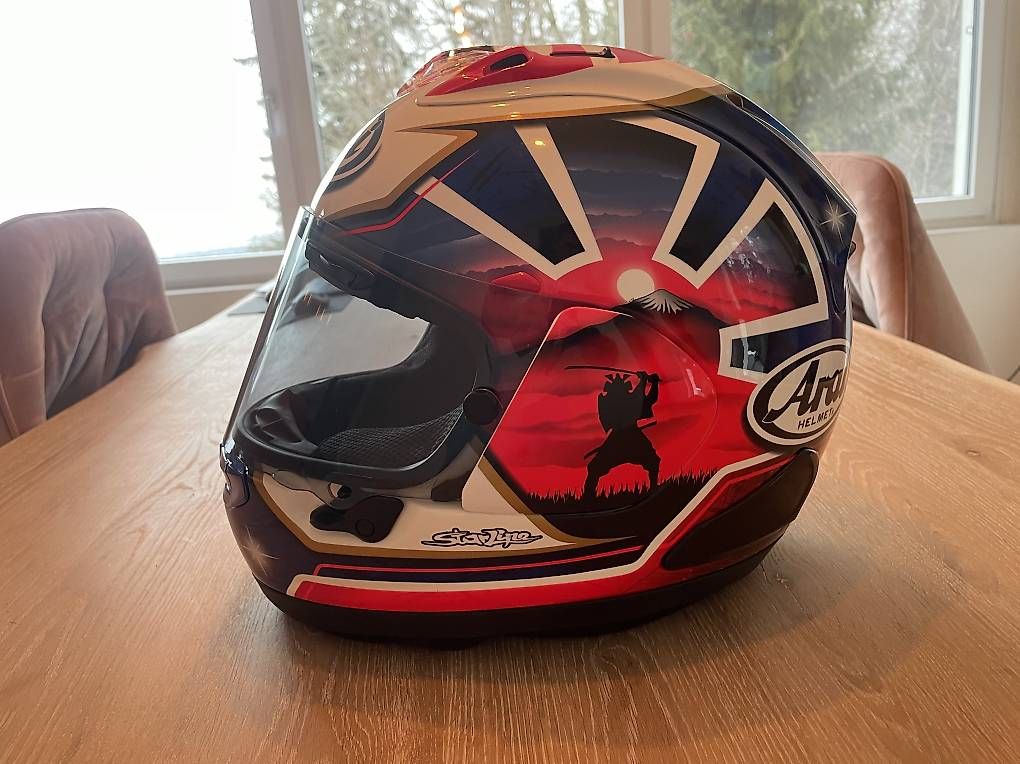 Caschi & visiere: Arai RX-7V Dani Pedrosa Replica – Usato da Wolfhalden venduto da NeNi_79