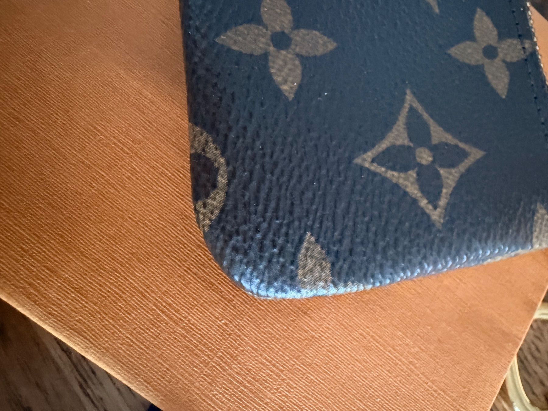 Portachiavi: Original Louis Vuitton Pochette Cle Monogramm/Kartenetui – Usato da Würenlos venduto da Ela_73 6