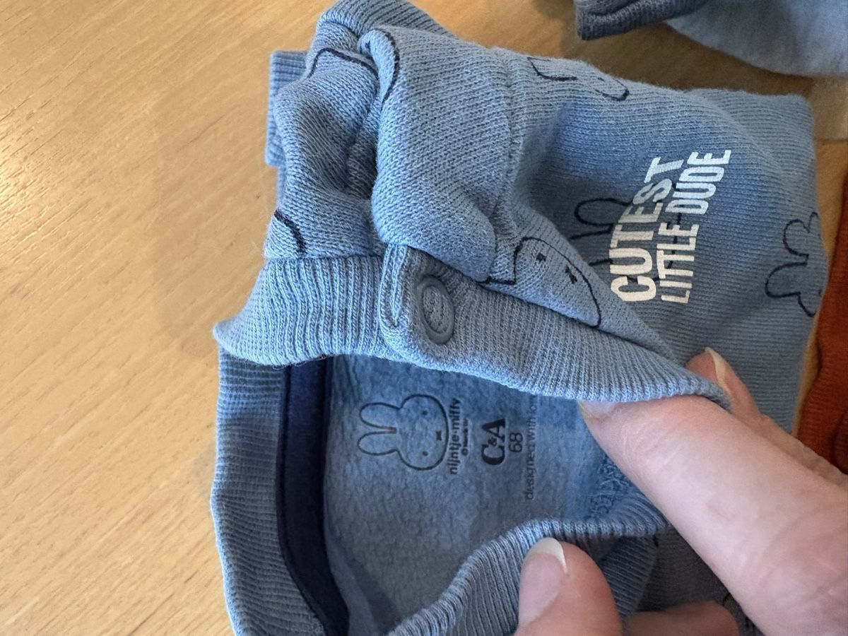 C&A Lotti di vestiti: 3er Set Baby Pullover, Grösse 62/68 – Usato da Pratteln venduto da Shoppingqueen1983 3