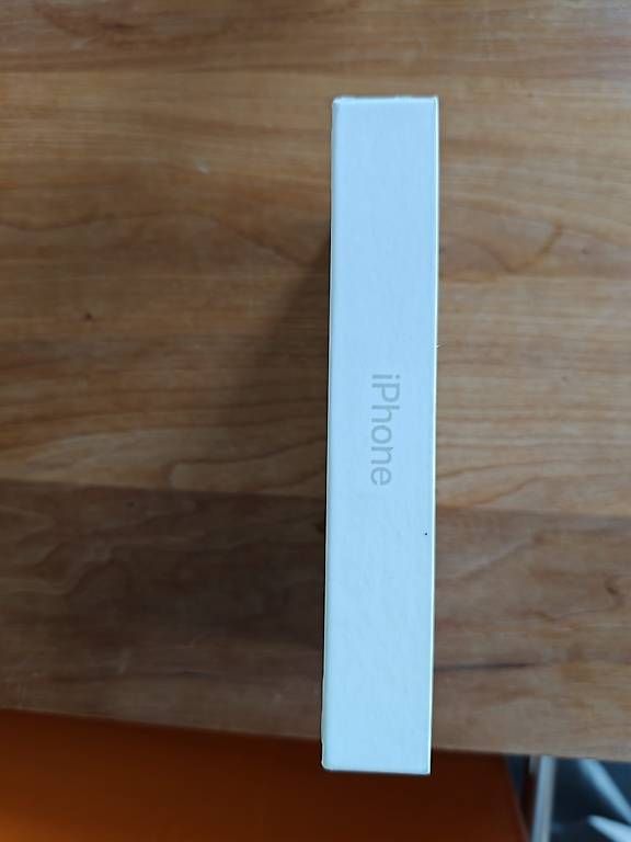Telefoni cellulari / Smartphones: iPhone 17 Pro Max  Silber  Neu & ungeöffnet – Nuovo e nell'imballaggio originale da Worblaufen venduto da iss_z8pj 1
