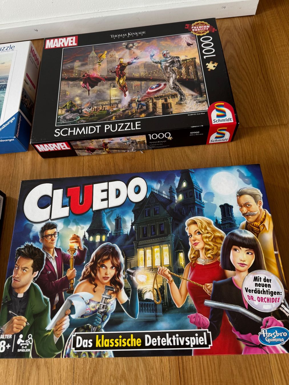Ravensburger Puzzle: Cluedo, Spielemagazin und 2 Puzzles – Usato da Thalwil venduto da 775vow 1