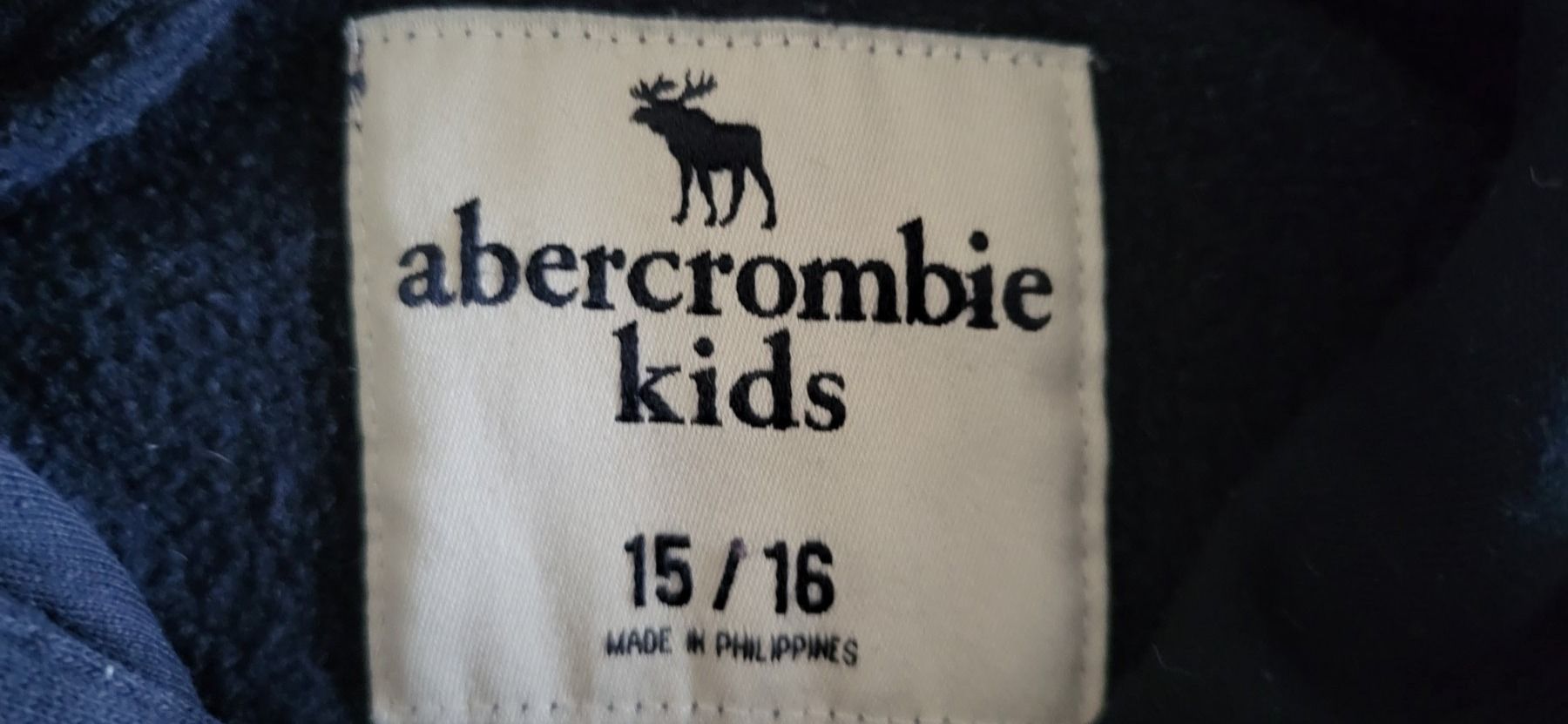 Abercrombie Maglioni & Felpe: Kaputzenpullover von Aebercombie and Fitch – Usato da Amlikon-Bissegg venduto da Schnuefeli4 2
