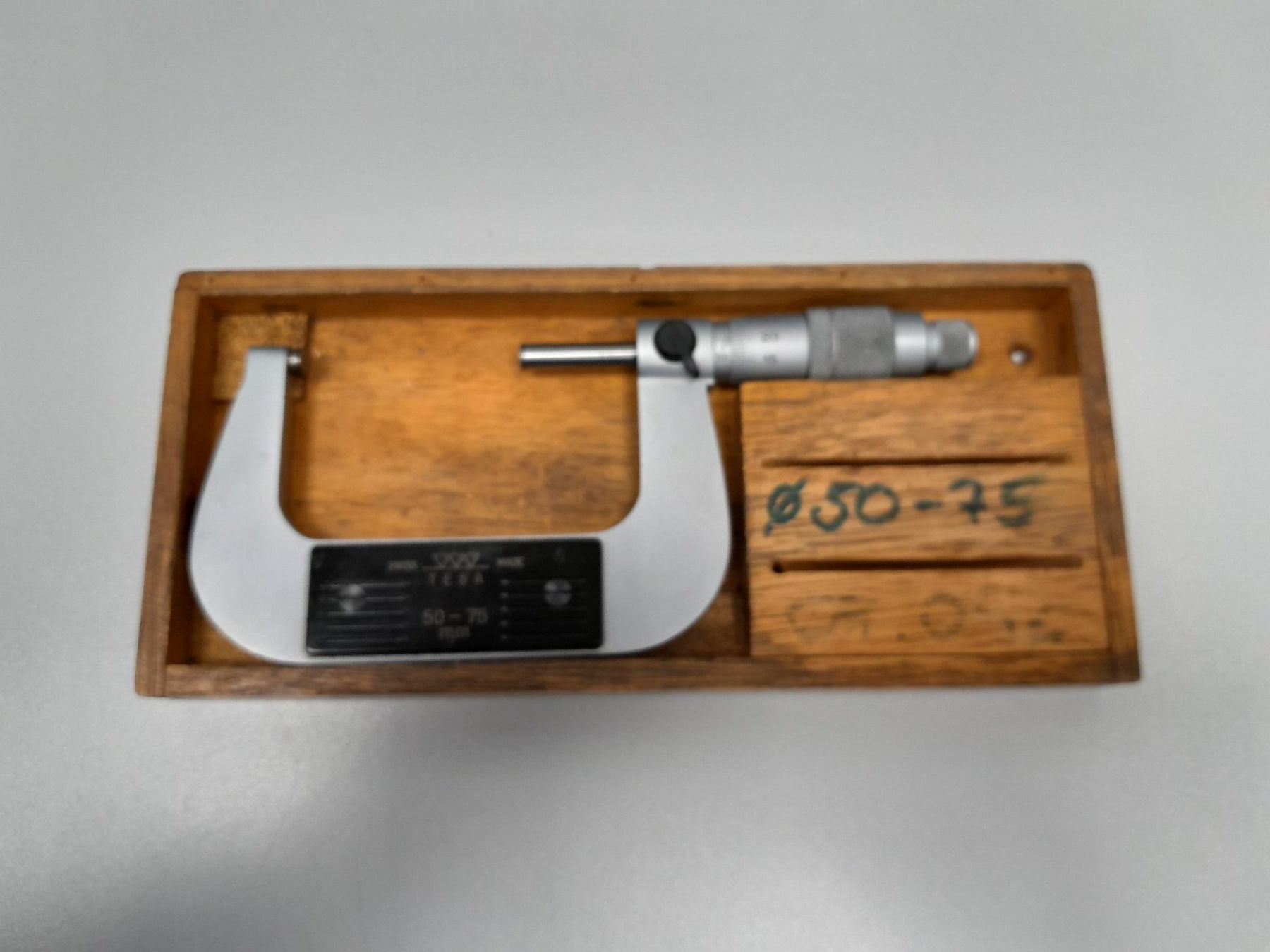 Tesa Messen: TESA Mikrometer Bügelmesschraube 50-75mm – Gebraucht aus Rümlang von BKCH 2