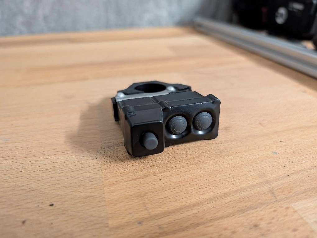 Sistema di controllo: Carpe Iter CI control - controlleur Bluetooth pour moto – Usato da Corcelles-le-Jorat venduto da jmirand