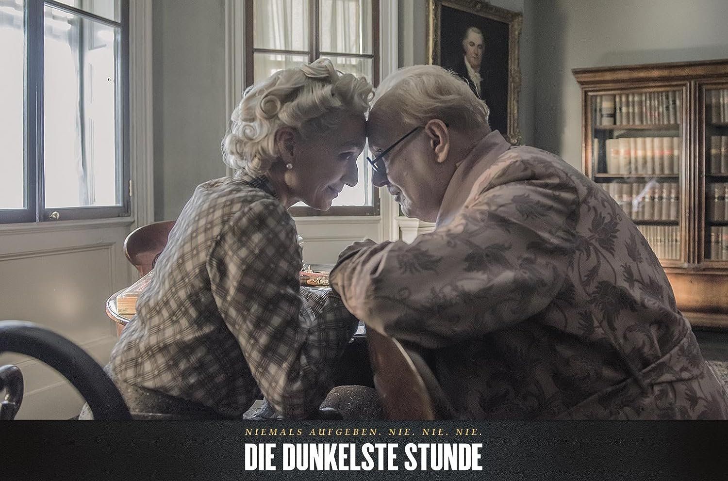Tutti i DVDs: Die Dunkelste Stunde (2017) Joe Wright/Gary Oldman - DVD/NEU – Nuovo e nell'imballaggio originale da Volketswil venduto da cinephilia 7