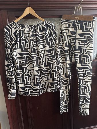 Richard Allen x H&M Bluse & Leggings