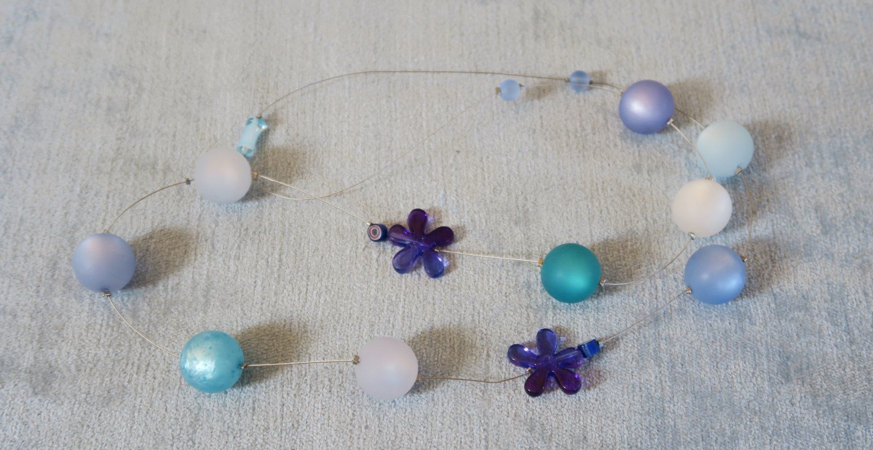 Catenine: Kette mit Polarisperlen – Usato da Brittnau venduto da marlenestone 4