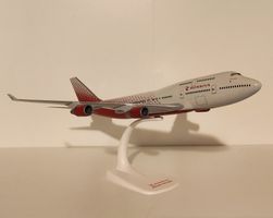 Herpa Snap-fit Rossiya Boeing 747-400