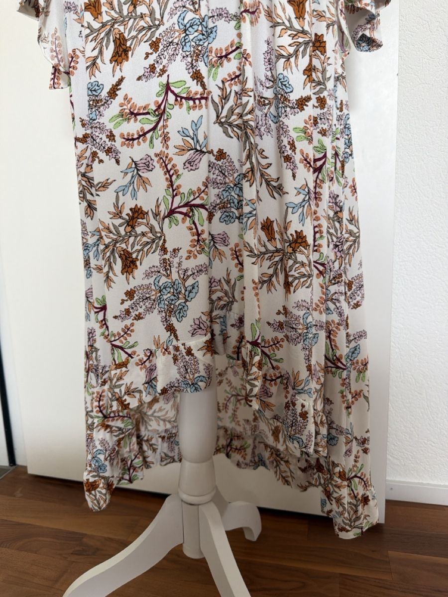 Maje Kleider: Wunderschönes Maje Kleid Gr. 36/S – Neu (gemäss Beschreibung) aus Gutenswil von Freetibet1 2