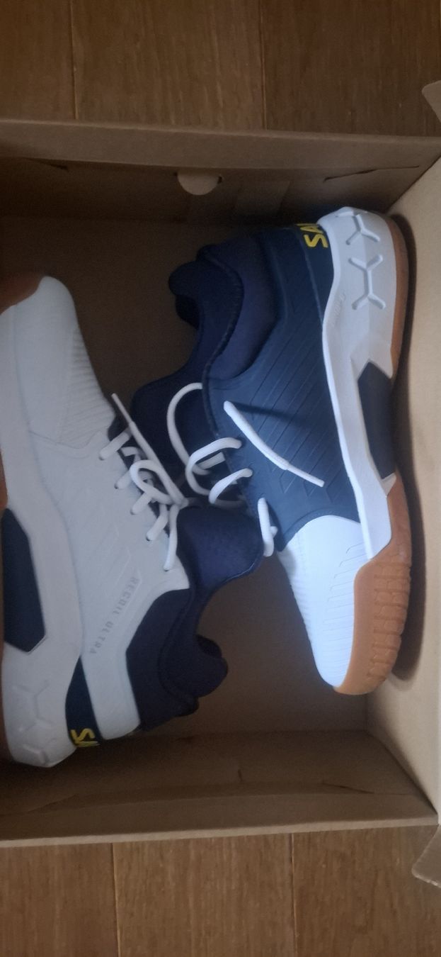 Scarpe da uomo: Salming Recoil Ultra Mid – Nuovo e nell'imballaggio originale da Wangen SZ venduto da Tobi.Gygax