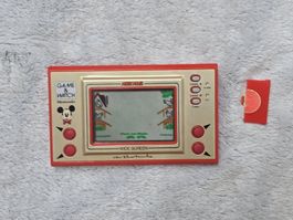 Jeu et montre Nintendo Mickey Mouse 1980 vintage en parfait 