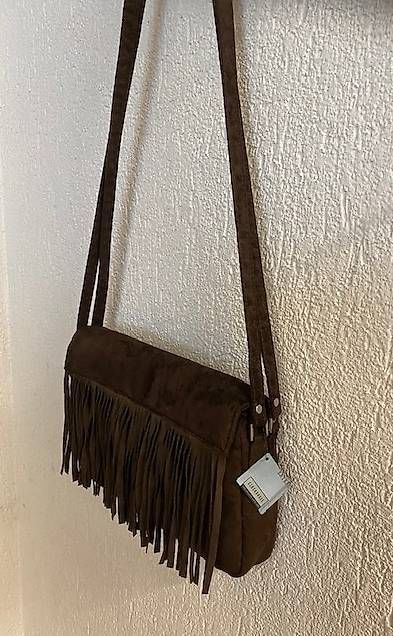 Sacs femmes: Borsa a tracolla con frange / NUOVA – Neuf (Voir description) à Breganzona par dan_qlf5