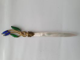 Jugendstil Brieföffner mit Perlmutt und Glassteinen verziert