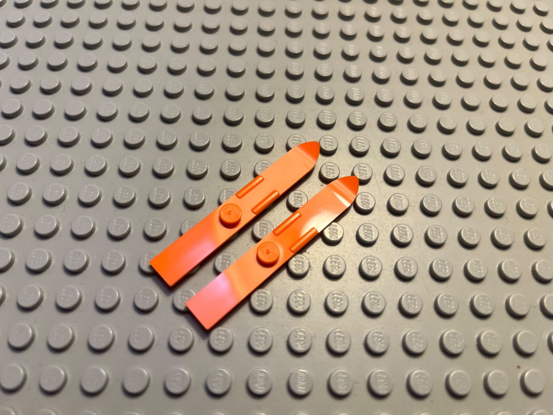 Lego Kit di costruzioni: Lego Ski 6L (28922) – Nuovo (secondo la descrizione) da Basel venduto da Swi-7621