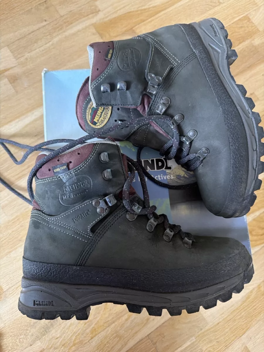 Meindl Scarpe da donna: Meindl Wanderschuh – Usato da Zürich venduto da kha_x5qh 5