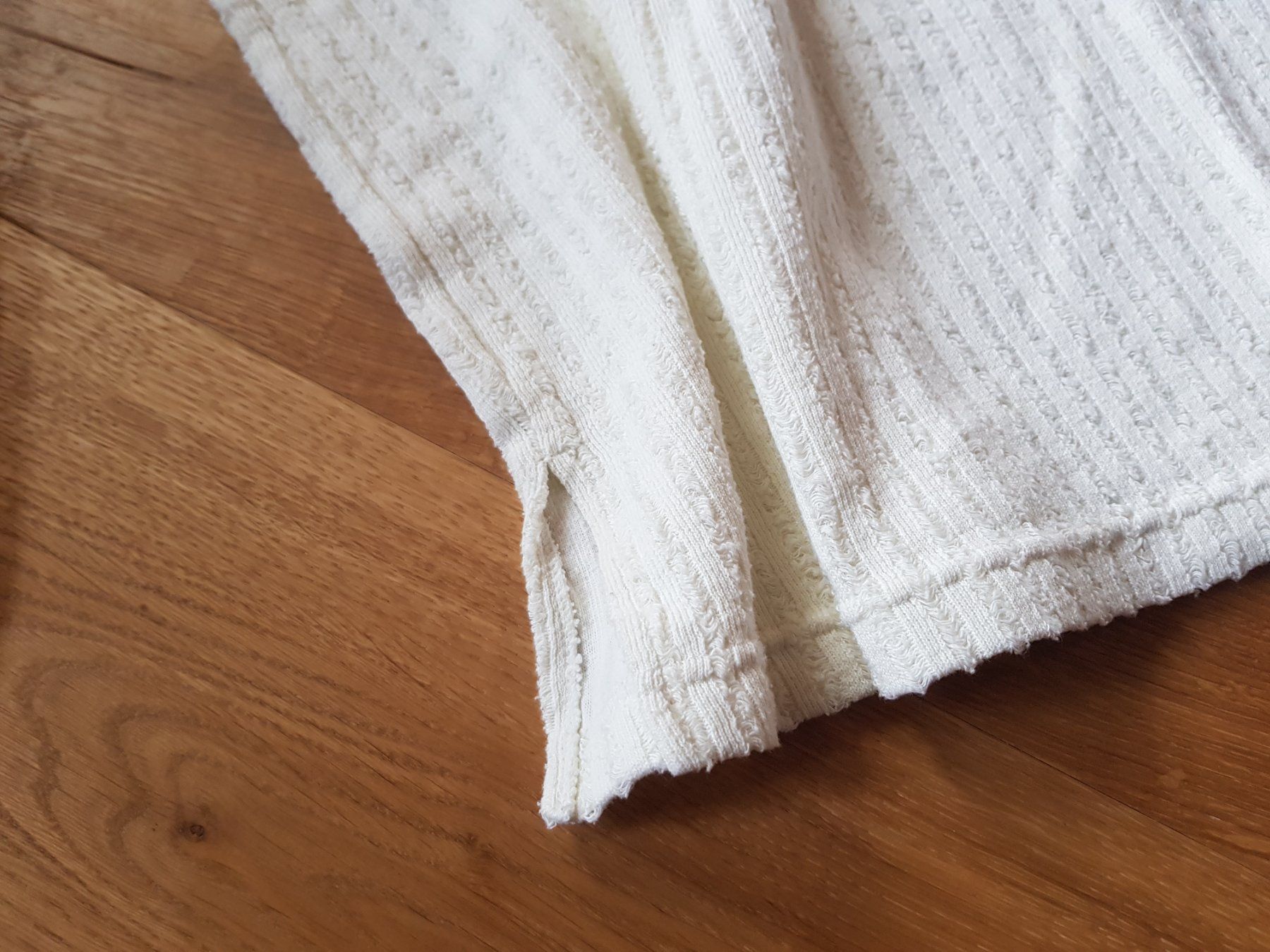 Pullover & Sweatshirts: Rollkragen Pullover Damen Mädchen Grösse S weiss creme – Gebraucht aus Walterswil BE von Lonitti 4