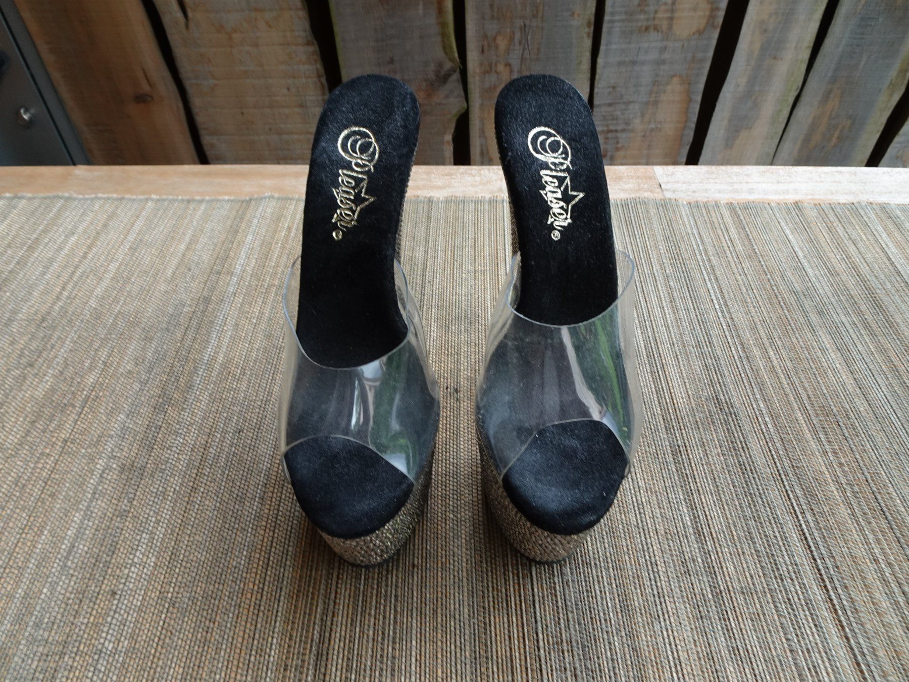 Scarpe da donna: Pleaser mega High Heels schwarz-silber Gr. 36 - 240786 – Usato da Küssnacht am Rigi venduto da Schuhe-Secondhand 2