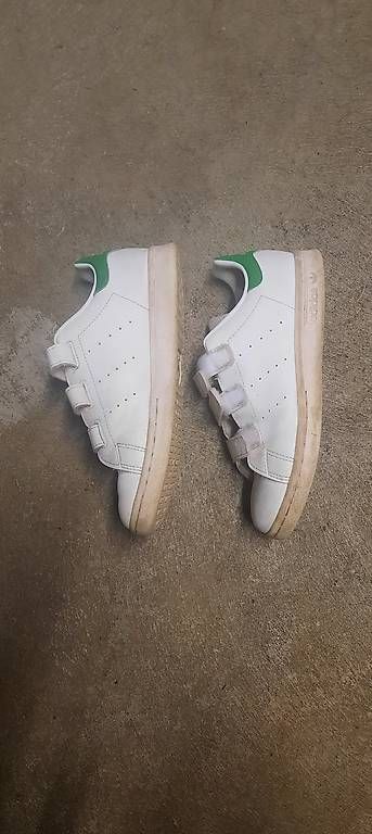 Adidas Scarpe da uomo: Scarpe Adidas 33.5 – Usato da Tesserete venduto da bab_7ztk 2