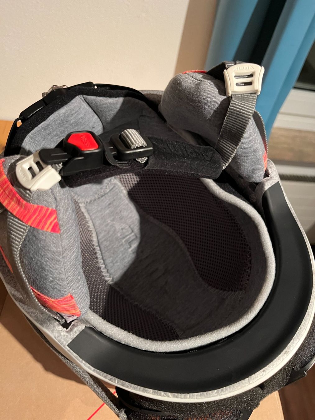 Alpina Caschi: Skihelm Alpina Jump 2.0 QVM S2 – Nuovo (secondo la descrizione) da Bärschwil venduto da Neo_777 2