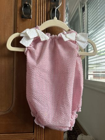 Onzie fille bon ton