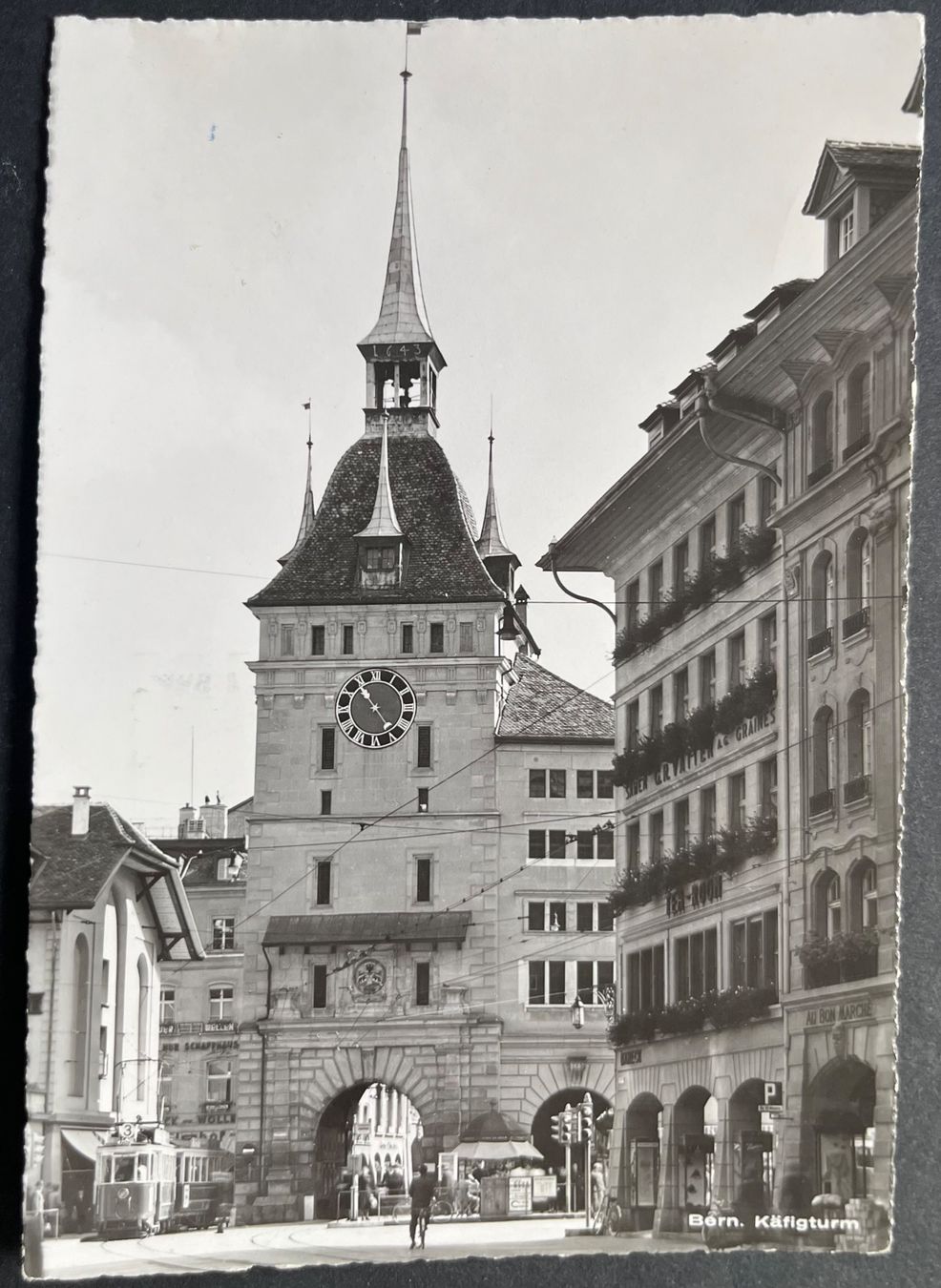 Cartes postales: Bern Käfigturm, Tram 3 / 1948 – D'occasion à Ostermundigen par DaxKarten-75