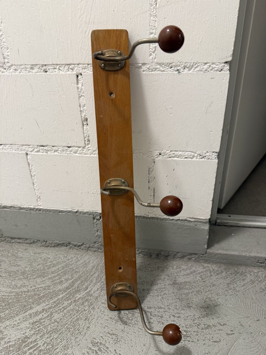 Garderobe: Vintage Wandgarderobe – Gebraucht aus Chur von pet_q7kd 5