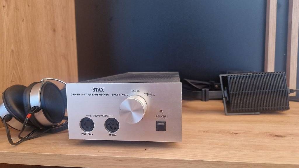 Cuffie: Stax set - HD Alpha Pro, SR40 , SR1 mk2 preamp – Usato da Arbaz venduto da Weiss1523 1