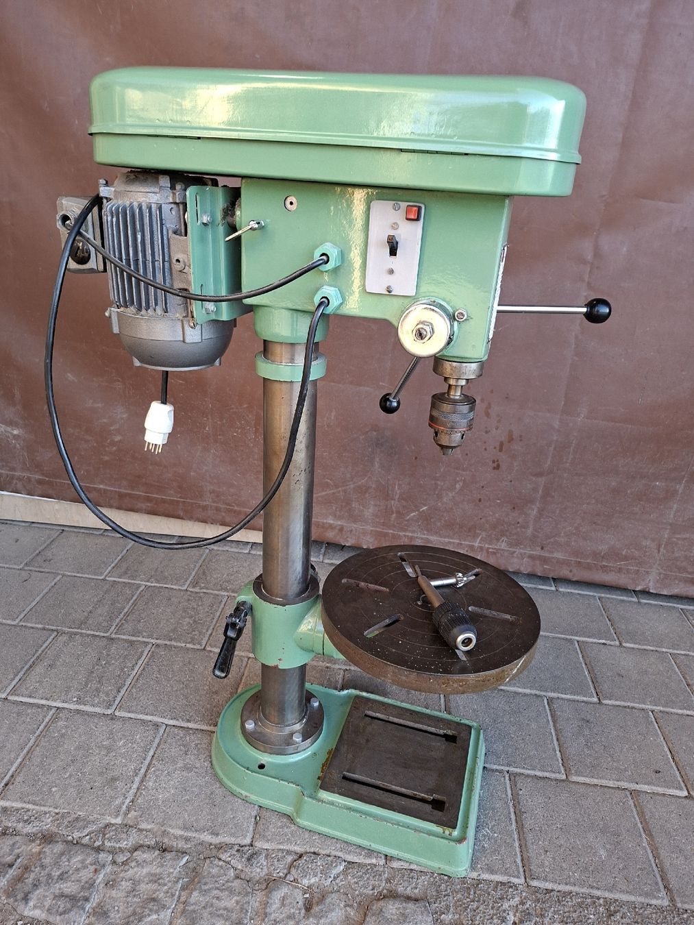 Trapani: Säulenbohrmaschine General GDM-100A – Usato da Niederuzwil venduto da peter.