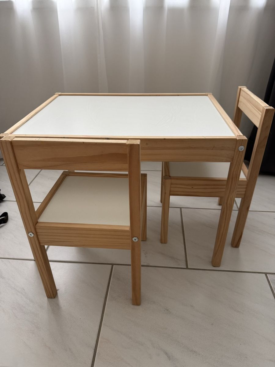 Tische: Kindertisch LÄTT IKEA – Gebraucht aus Weiach von TaSaSc