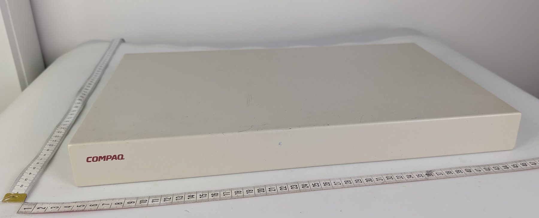 Compaq PCs: Vintage Compaq series 4115 - COMPAQ KVM SWITCH – Gebraucht aus Zürich von 1.Simon