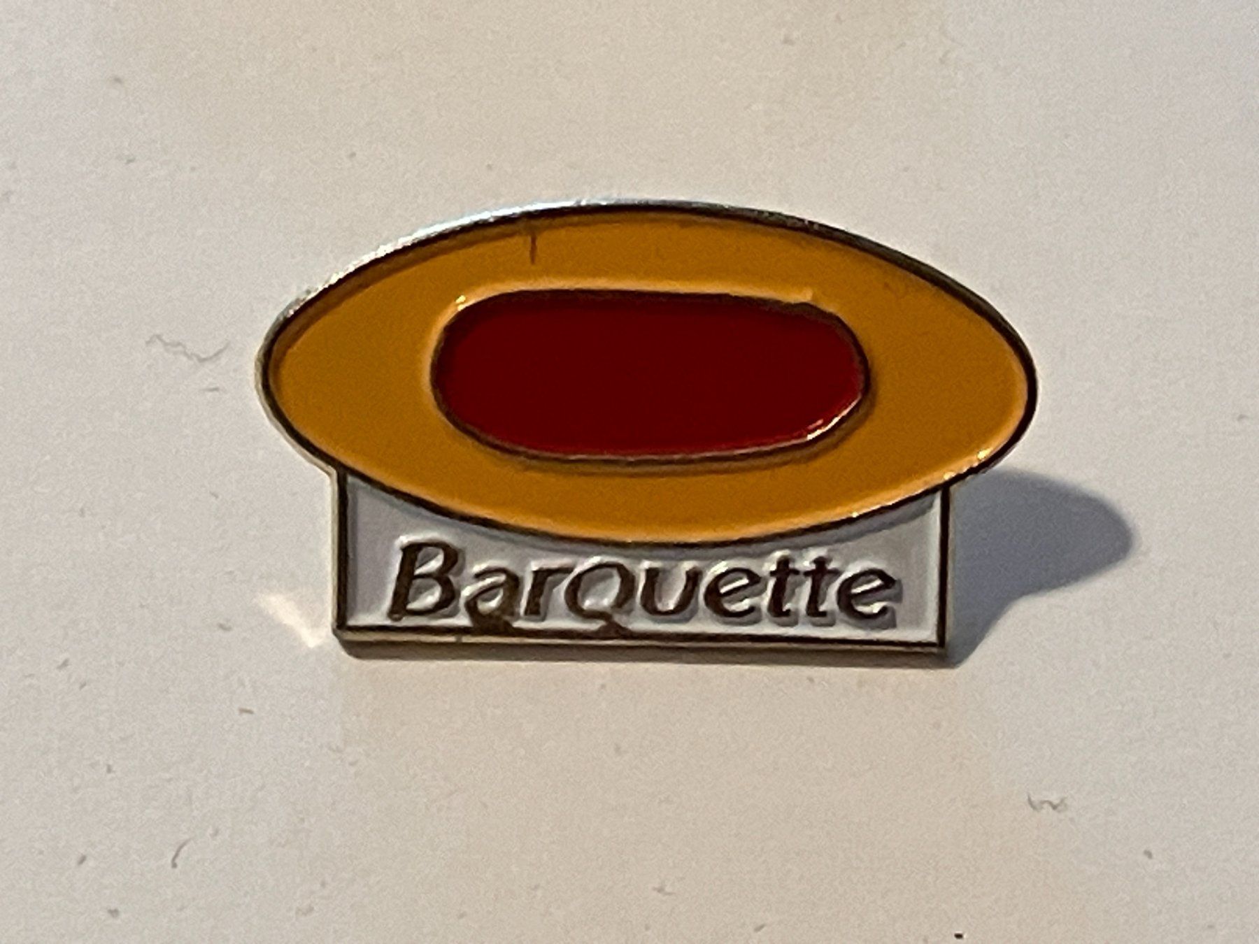 Placchette & Badge: 1 Pin Barquette – Usato da Basel venduto da djwwpp
