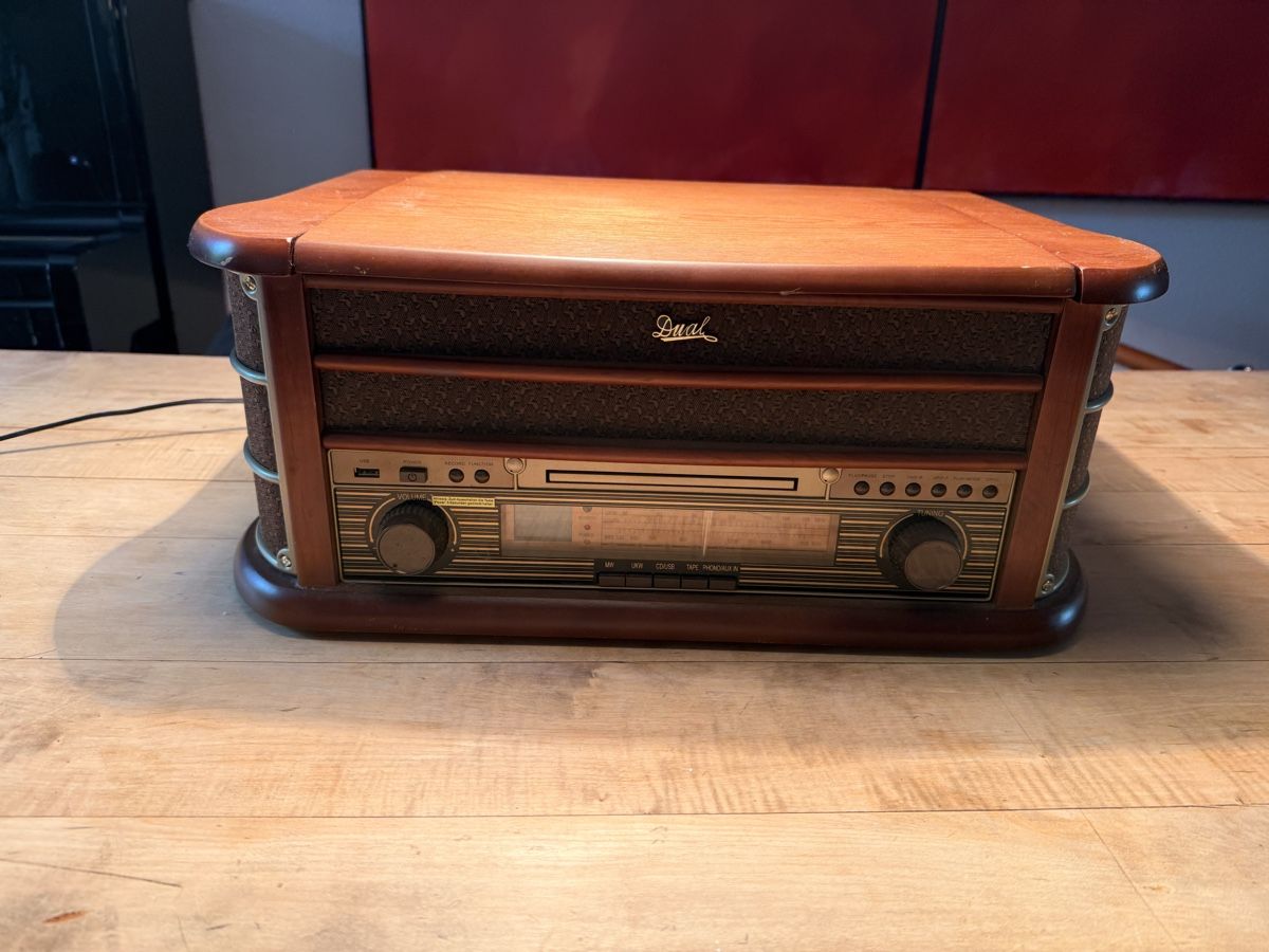 Lettore multimediale & Streamer: Nostalgie Musikanlage – Usato da Basel venduto da VanyaTC