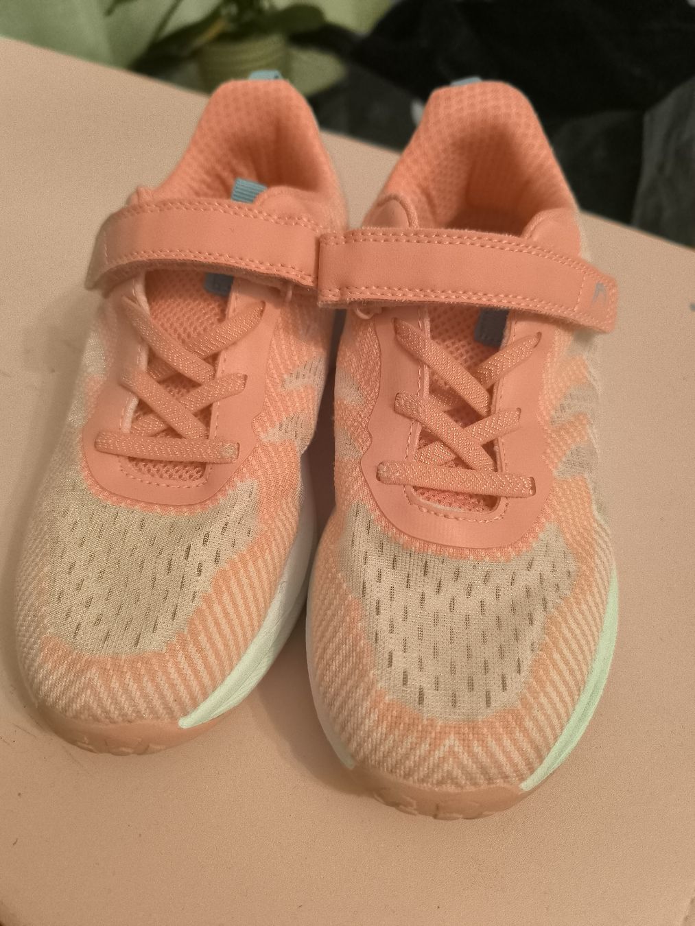 Primark Scarpe per ragazze: Turn Schuhe nr35 – Usato da Buchs SG venduto da Cor-Pie